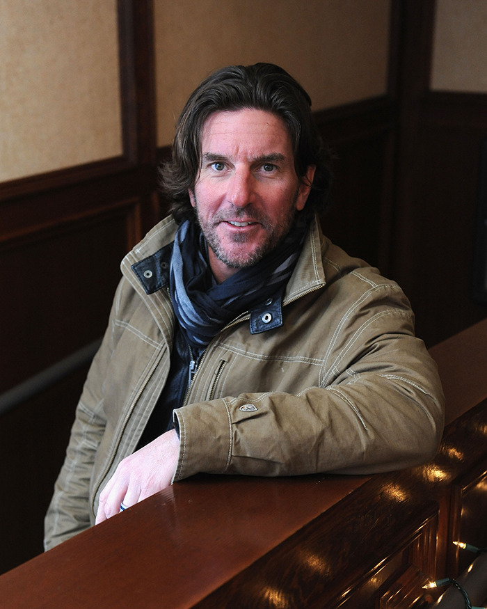 Grammy-Winning Songwriter Of 'Jesus Take The Wheel' Loses Life In Tragic Plane Crash Grammy-Winning Songwriter Of 'Jesus Take The Wheel' Loses Life In Tragic Plane Crash