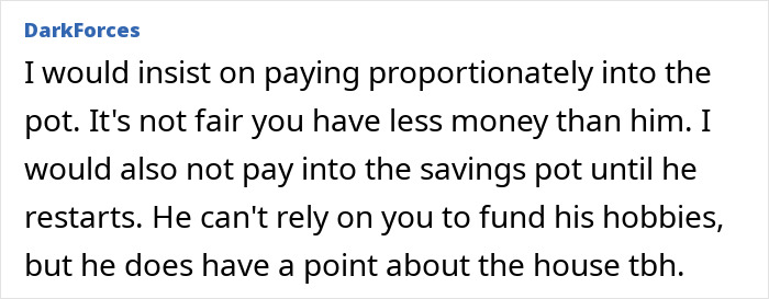 Comment discussing spouse spending on hobbies and financial fairness in managing household expenses and savings.
