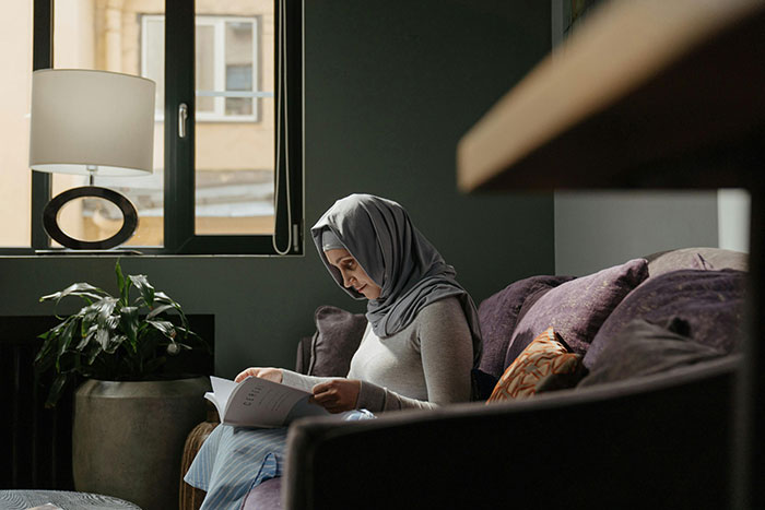 "AITA For Refusing To Leave My Apartment Because Of My Muslim Roommate's Conservative Mom?" "AITA For Refusing To Leave My Apartment Because Of My Muslim Roommate's Conservative Mom?"
