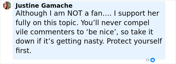 'Full House' Star Deletes Beach Pic After Getting Flooded With Comments About Her Body