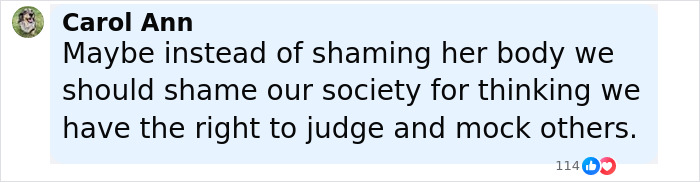 'Full House' Star Deletes Beach Pic After Getting Flooded With Comments About Her Body