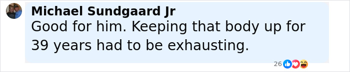 Comment by Michael Sundgaard Jr supporting Dwayne Johnson&rsquo;s new slim look and addressing health concerns in the discussion thread.