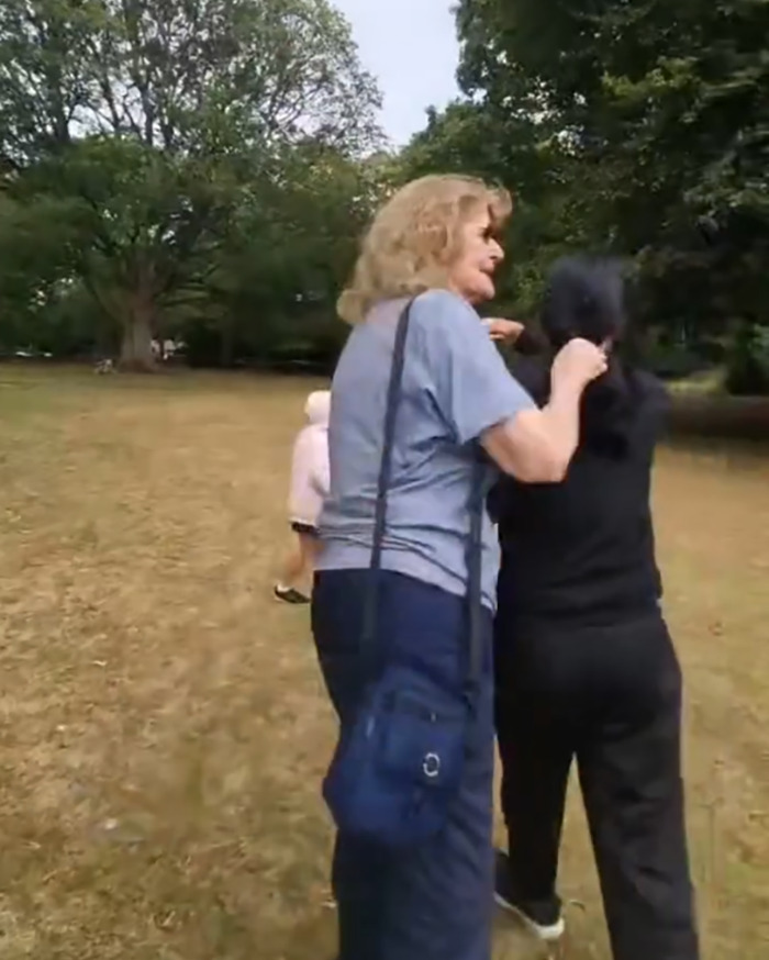 Woman in a park involved in a racial assault against Filipino nurse incident, sparking massive outrage in the UK. Woman in a park involved in a racial assault against Filipino nurse incident, sparking massive outrage in the UK.