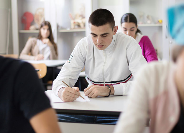 “I Hate Myself Every Time I Think About It”: 48 People Confess To Ruining Someone’s Life