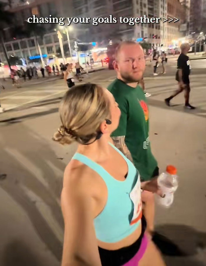 "Dude Hates Her": Outrage As Man Sabotages Girlfriend&rsquo;s Marathon By Eating All Her Snacks