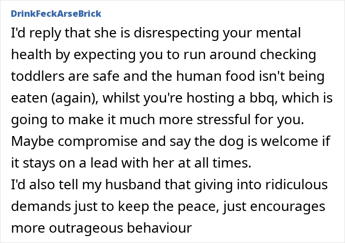 Text post discussing therapy dog rules at family BBQ and addressing stress and boundaries with the dog present. Text post discussing therapy dog rules at family BBQ and addressing stress and boundaries with the dog present.