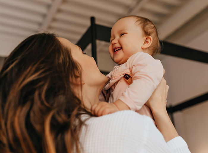 &ldquo;You Ignored My Warning&rdquo;: Mom Refuses To Pay For Friend&rsquo;s Gucci Sunglasses And iPhone