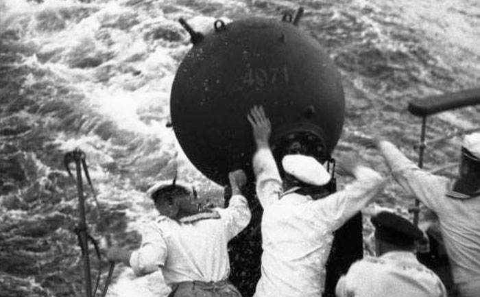 44 Times History Was Altered So Significantly, A Time Traveler Might Have Been Involved