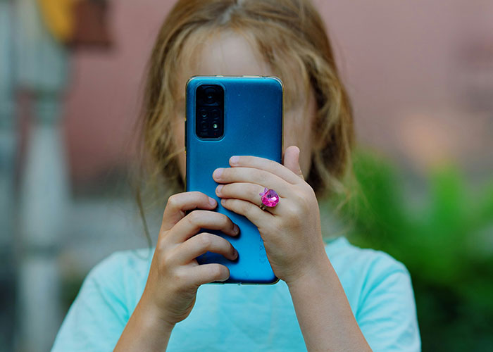 “Get Out ASAP”: 43 People Divulge Industry Secrets That May Change How You View The World