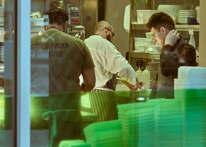 “Get Out ASAP”: 43 People Divulge Industry Secrets That May Change How You View The World