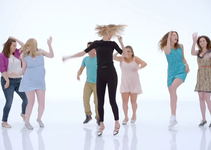 45 Of The Most Unhinged Workplace Incidents To Get You Through Your Day