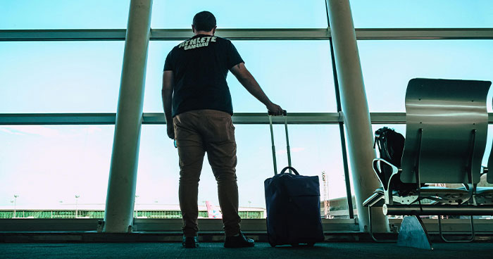 Man Misses Flight After Ignoring Wife’s Warnings, She Tells Him To Enjoy His Mom’s Couch