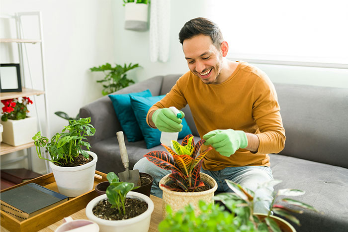 These 43 Women Are Dumbfounded By Their Discoveries About Men After Living With One