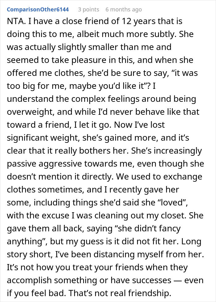 Text post describing a woman losing it after a coworker offers her old clothes she's too skinny for, highlighting passive aggression. Text post describing a woman losing it after a coworker offers her old clothes she's too skinny for, highlighting passive aggression.