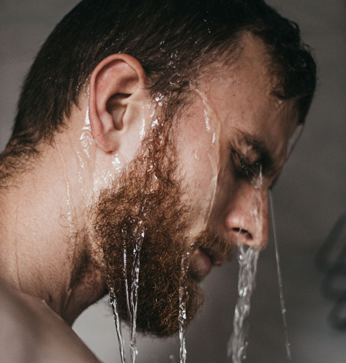 “I Got Fired The Next Day”: 49 Unexpected And Awkward Times People Saw Something They Weren’t Supposed To