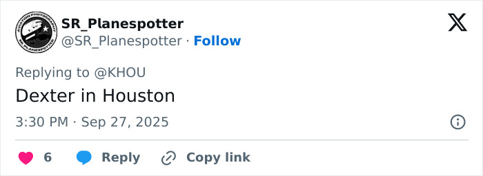 Tweet screenshot showing a Twitter reply mentioning Dexter in Houston amid fears of a serial criminal as the 16th body is found.