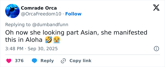 Twitter user commenting on Emma Stone&rsquo;s Louis Vuitton photos sparking plastic surgery speculation on social media.