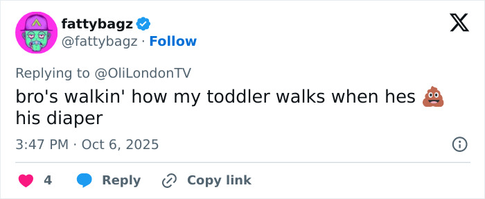 Tweet showing humorous comment on toddler walking in a diaper, related to Jaden Smith’s red-faced diaper look trolling in Paris. Tweet showing humorous comment on toddler walking in a diaper, related to Jaden Smith’s red-faced diaper look trolling in Paris.