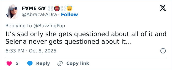 Social media post discussing fans suspicious of Selena Gomez's kidney donor amid her wedding drama.