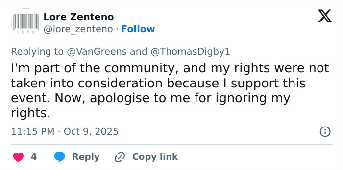 Screenshot of a tweet discussing J.K. Rowling mocking Harry Potter event organizers over a transgender community apology.