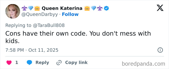 Tweet from Queen Katerina replying about prison ethics mentioning crimes against children, related to a rock star fatally attacked in prison.