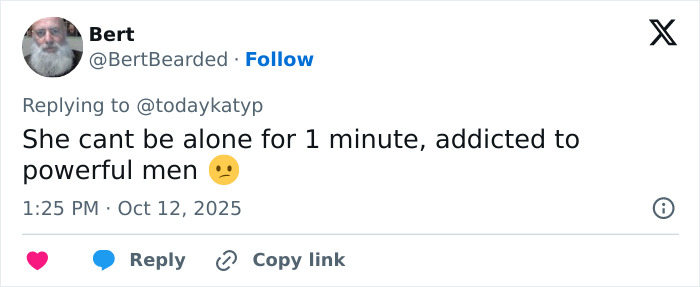 Screenshot of a tweet criticizing Katy Perry's relationships, with a comment on addiction to powerful men.