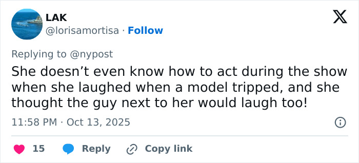 Screenshot of a tweet criticizing Meghan Markle&rsquo;s behavior at Paris Fashion Week during a Balenciaga show.