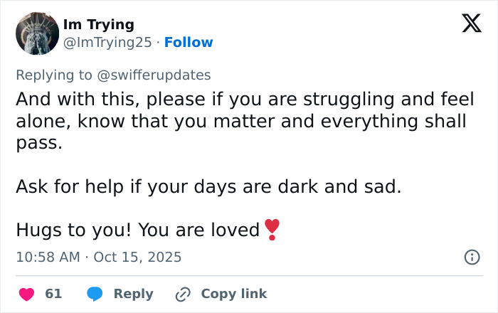 Alt text: Tweet offering support and encouragement from mom of late Taylor Swift friend 15 years after his passing due to hit song