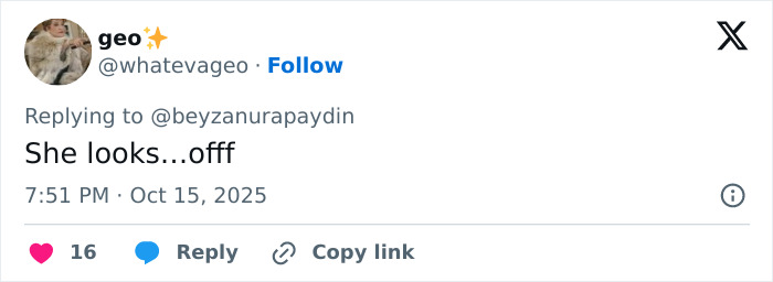 Victoria’s Secret Angel with unrecognizable new look on runway, leaving fans shocked at the fashion show event. Victoria’s Secret Angel with unrecognizable new look on runway, leaving fans shocked at the fashion show event.