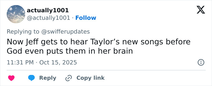 Tweet from actually1001 commenting on Taylor Swift&rsquo;s new songs, reflecting on the mom of late friend breaking silence.