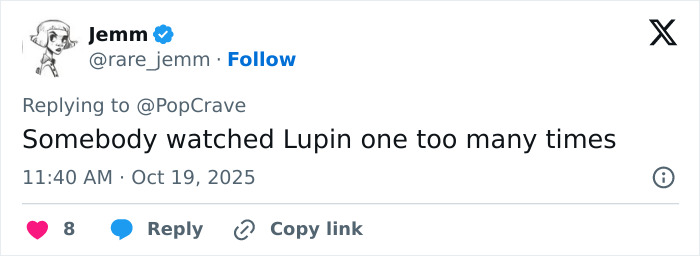 Chainsaw-Wielding Thieves Drop Priceless Crown Outside The Louvre In Bizarre Scooter Getaway