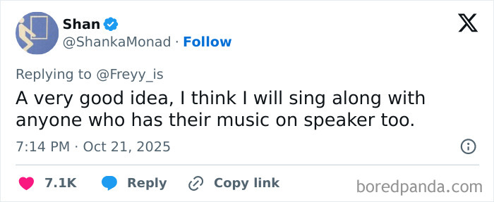 Screenshot of a Twitter reply discussing speakerphone use with others sharing their related stories. Screenshot of a Twitter reply discussing speakerphone use with others sharing their related stories.