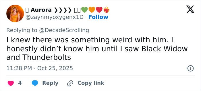 Tweet discussing David Harbour and mentioning Black Widow and Thunderbolts, referencing a viral interaction.