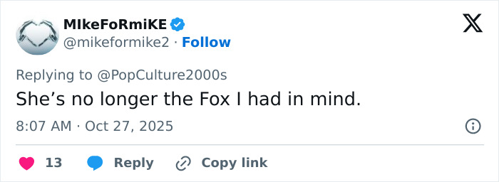 Twitter user commenting on Megan Fox, sparking plastic surgery speculation after her latest red carpet appearance.