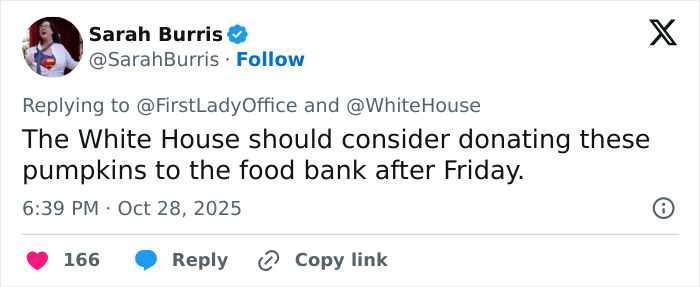 Tweet criticizing Melania Trump's White House Halloween display suggesting pumpkins be donated to a food bank.
