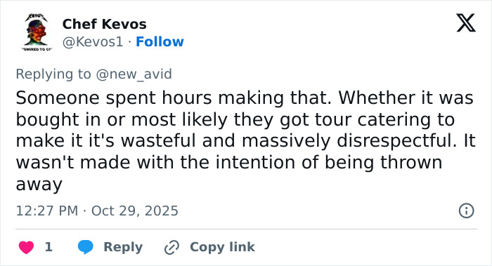 &ldquo;Having A Midlife Crisis&rdquo;: Fans Furious After Katy Perry Hurls Her Birthday Cake At Crew Members