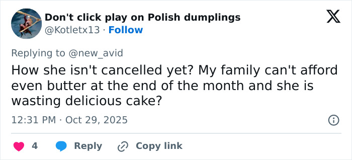 &ldquo;Having A Midlife Crisis&rdquo;: Fans Furious After Katy Perry Hurls Her Birthday Cake At Crew Members