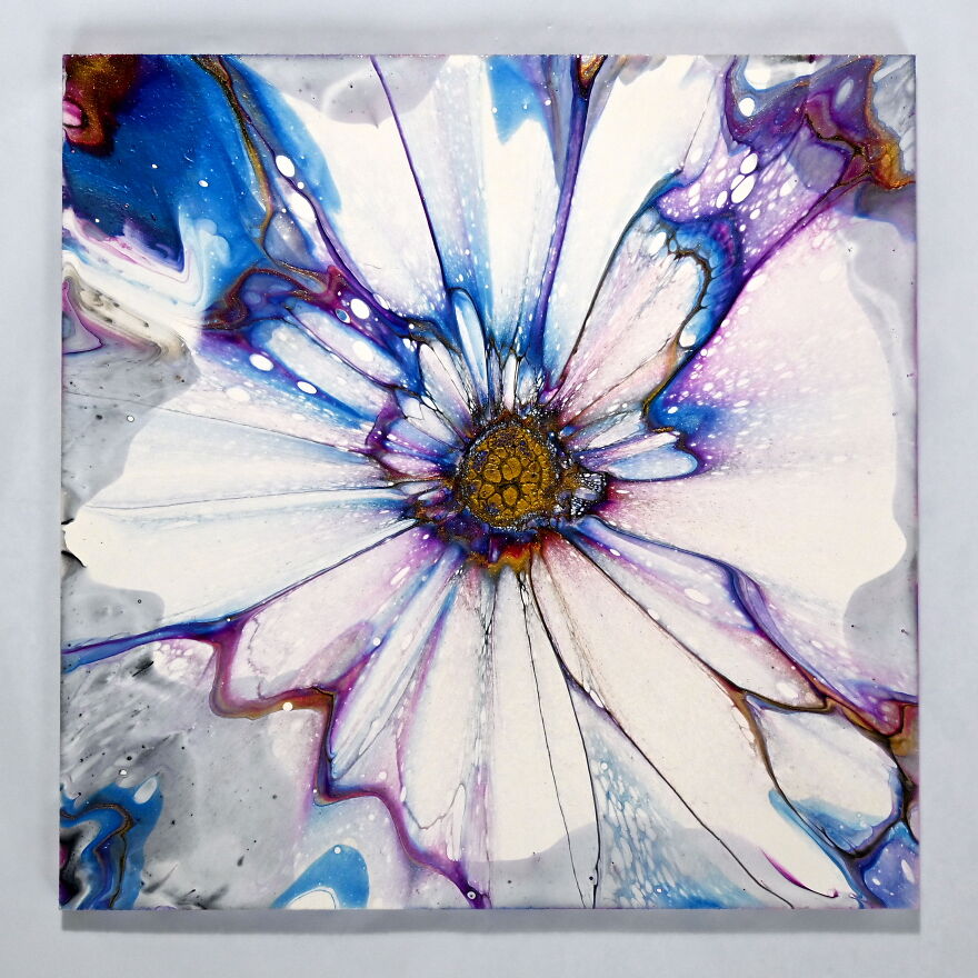 Soft & Dreamy Flower: My Easy 5-Minute Acrylic Pour Painting
