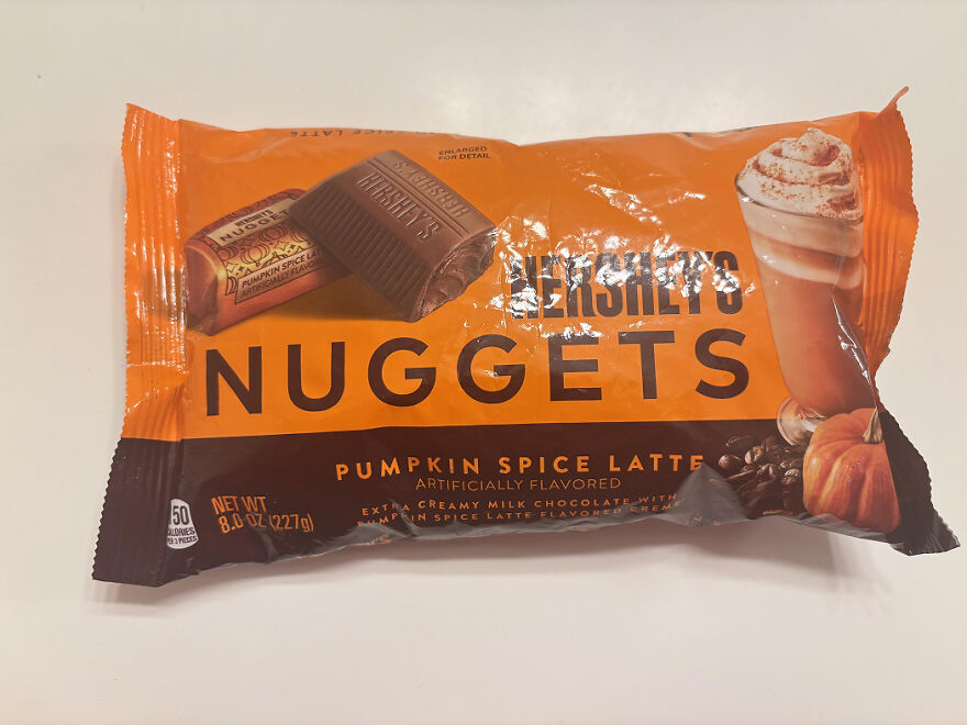 Hershey’s Nuggets Pumpkin Spice Latte candy bag, popular Halloween candy choice for 2025 seasonal treats.