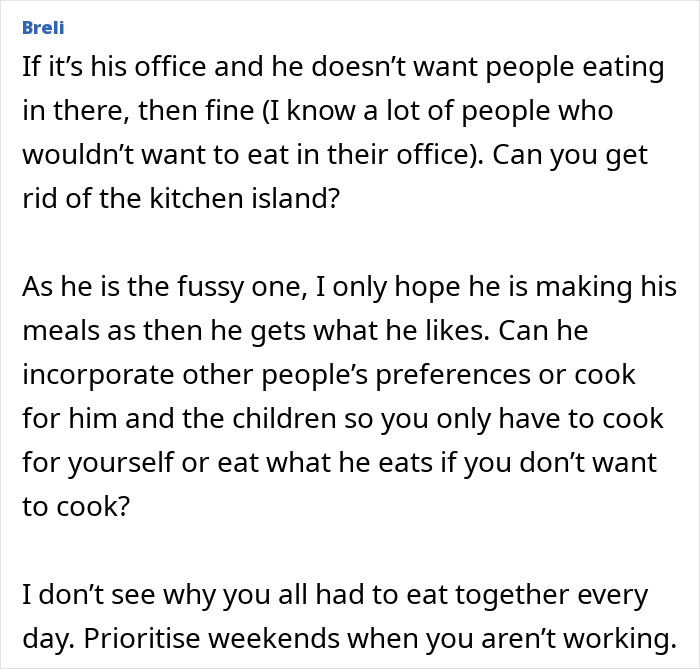 Alt text: A mom discusses difficulties and hurdles in her wish to eat together with family, highlighting a losing battle.