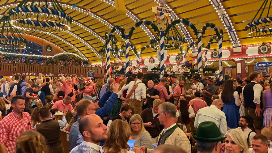 Fatal Explosion In Munich And Threatening Letter Force Police To Shut Down The Famous Oktoberfest Fatal Explosion In Munich And Threatening Letter Force Police To Shut Down The Famous Oktoberfest