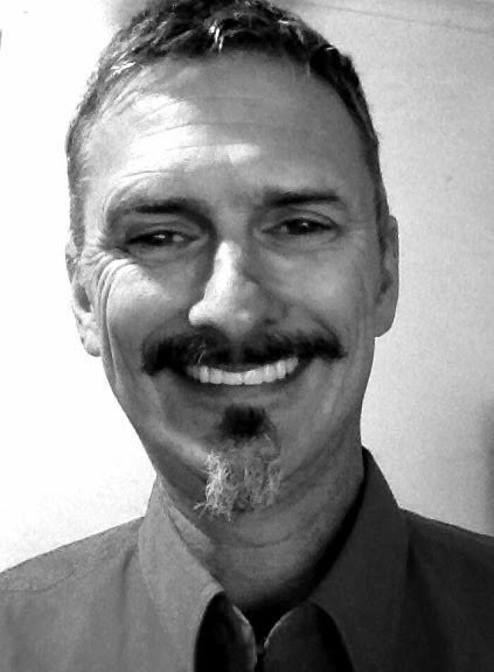 Portrait of a smiling man, representing a TV star involved in illegal substances case facing capital punishment in China. Portrait of a smiling man, representing a TV star involved in illegal substances case facing capital punishment in China.