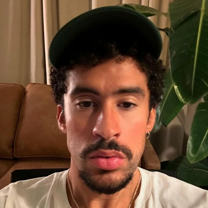 "Swifties Already Got Him Trained": Jason Kelce Reacts After Savage Remarks About Bad Bunny Go Viral