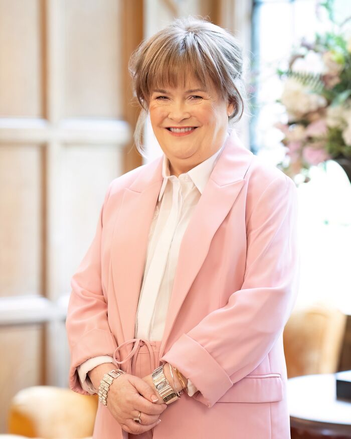 Britain’s Got Talent Legend Susan Boyle Looks 'Unrecognizable' At 64, Stuns Fans With Rare Appearance Britain’s Got Talent Legend Susan Boyle Looks 'Unrecognizable' At 64, Stuns Fans With Rare Appearance