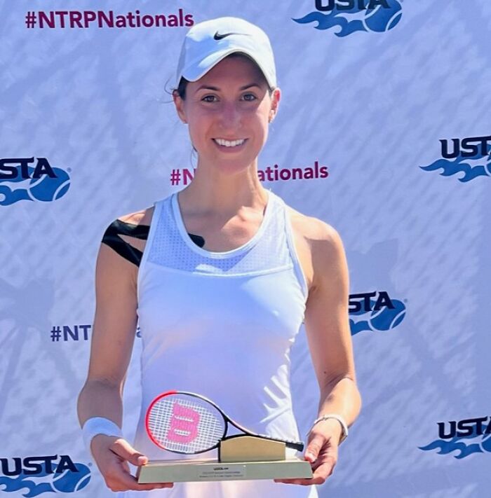 Healthcare exec and husband leave baby alone at the beach for an hour, raising concerns about child safety and wellbeing. Healthcare exec and husband leave baby alone at the beach for an hour, raising concerns about child safety and wellbeing.