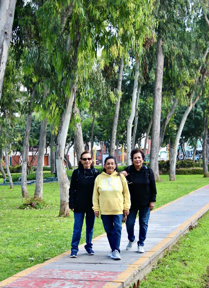 I Visited San Borja Sur Park In Lima, Peru With My Sisters, And Here Are The Highlights From Our Trip