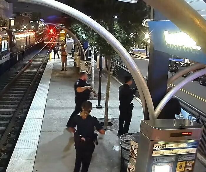 "Everyone Is Screaming": Chilling 911 Calls From Iryna Zarutska's Attack Reveal Horror And Panic