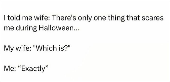 Text joke about Halloween fear highlighting hilariously cringy jokes and puns to send to your dad.