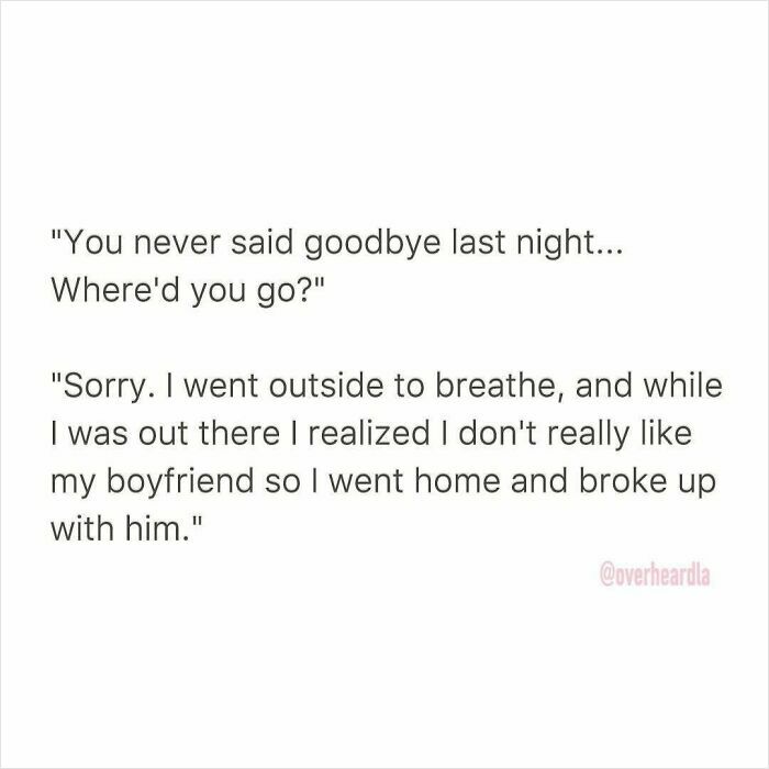 Text message conversation about dating where one person admits breaking up with their boyfriend after going outside to breathe.