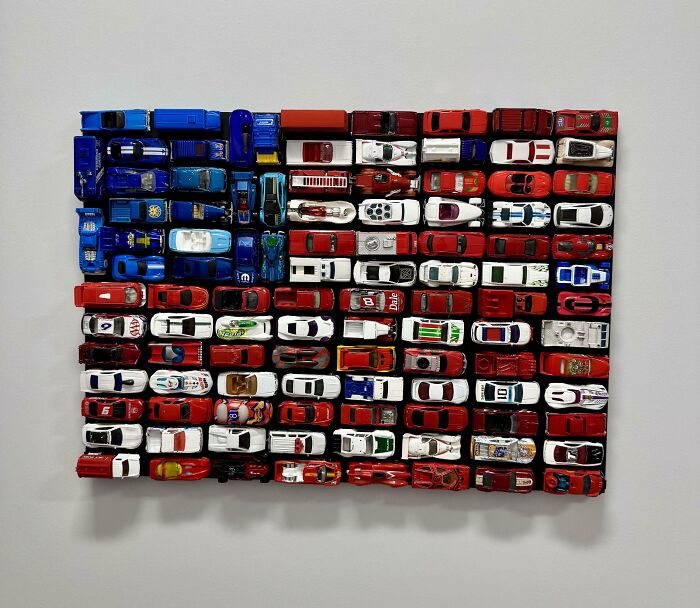 Toy cars arranged to resemble the American flag showcased as a hilarious and wholesome way doctors put patients at ease.